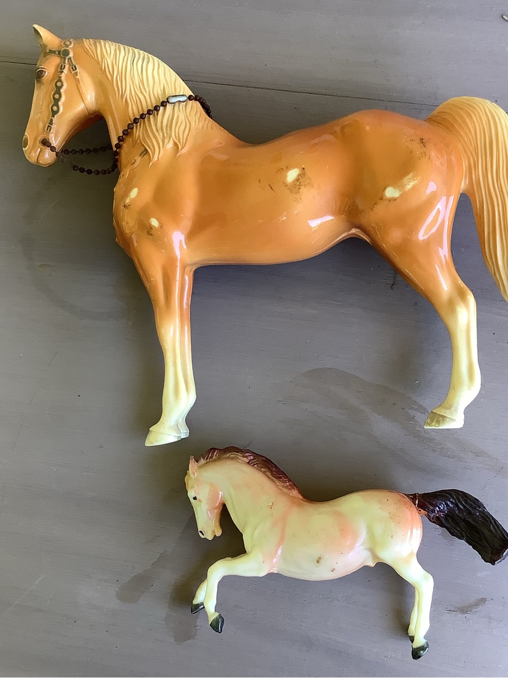Vintage MCM 1950’s Retro Plastic Western Horse Toy Play Set - Picture 2 of 8